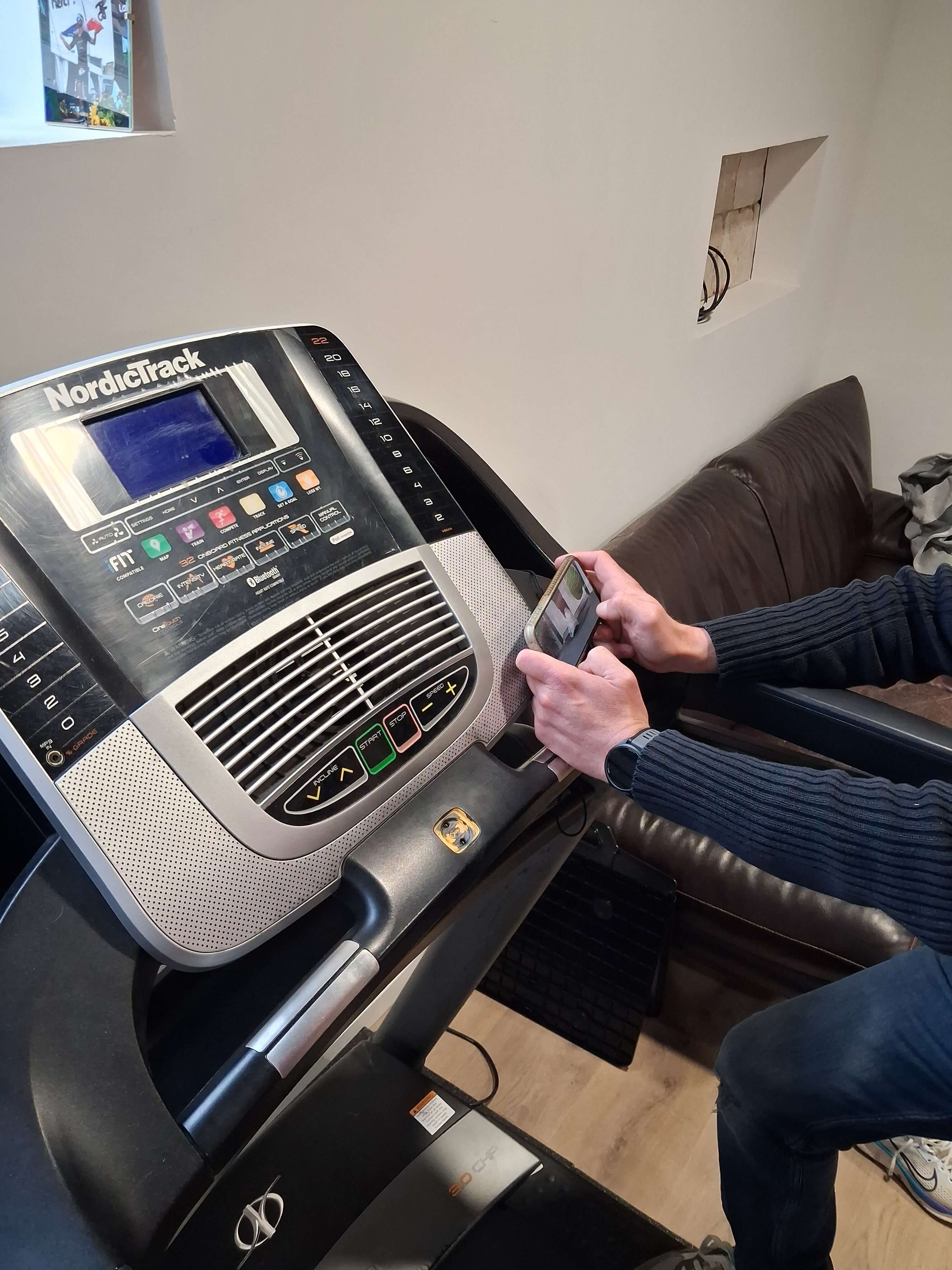 Analyse de foulée experte analyse de foulée magasin de running course à pied sports bassin minier expertise technique de course
